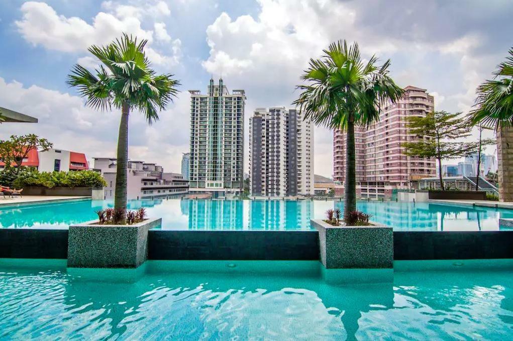 Urban Suites @ Swiss Garden Residence 쿠알라룸푸르 외부 사진